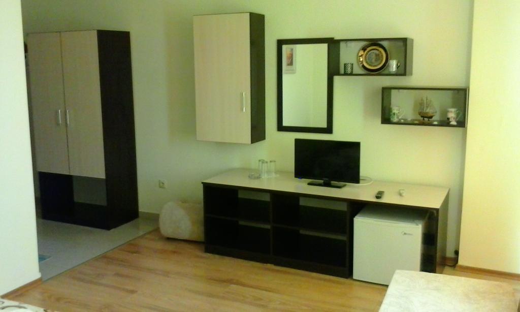 Семеен Хотел Атива - Family Hotel Ativa Lozenets Exteriör bild