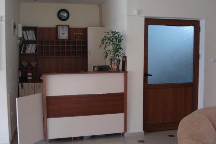 Семеен Хотел Атива - Family Hotel Ativa Lozenets Exteriör bild